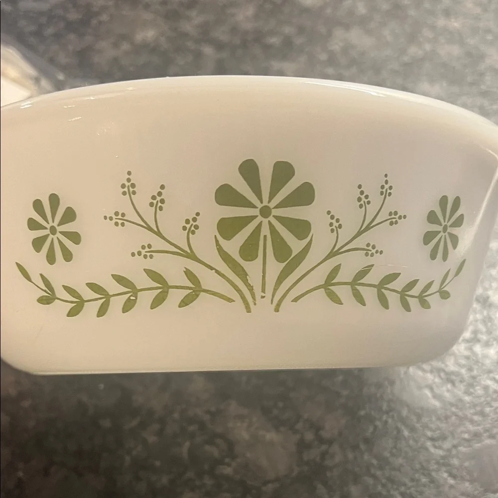 Vintage Glassbake Daisy or Primrose Pattern White and Green Mixing Bowl 1-1/2 qt